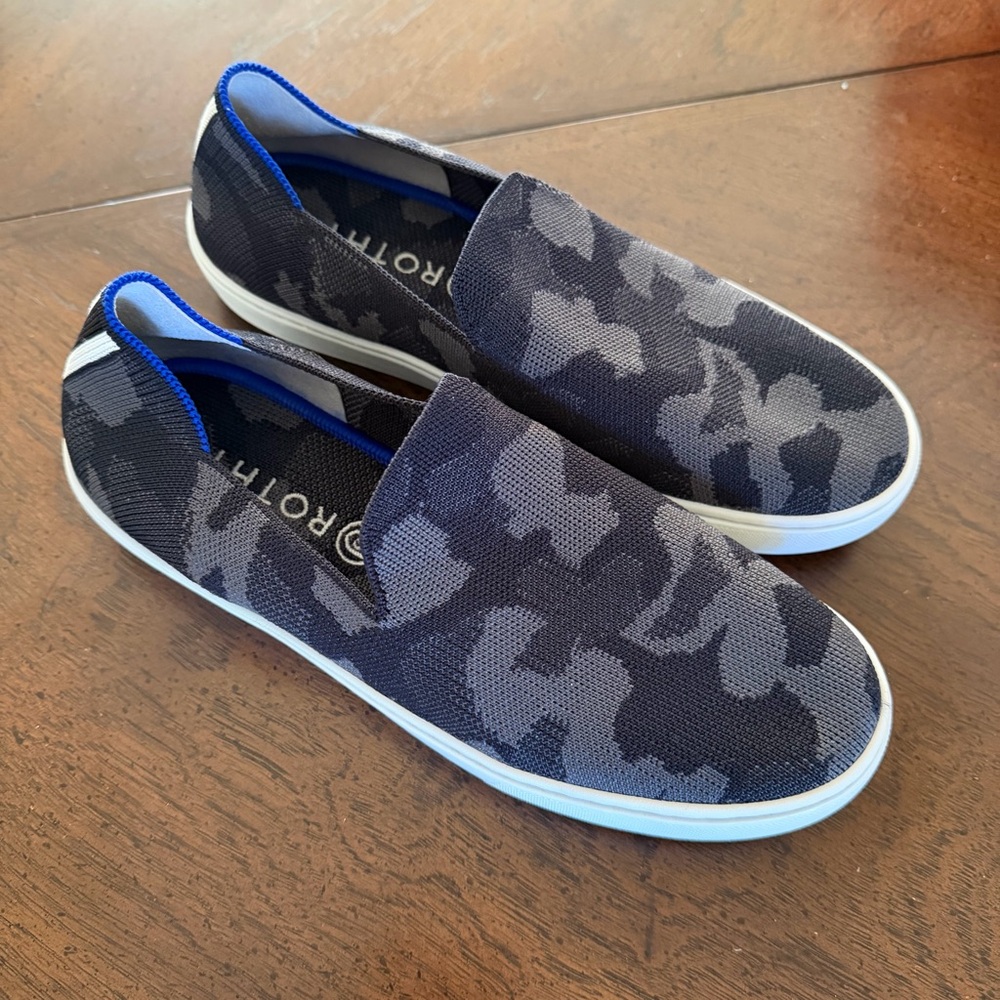 Rothy's The Sneaker Grey Camo retired size 8.5